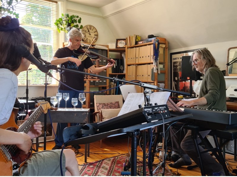 Ocean Songs – Colin&nbsp;Riley